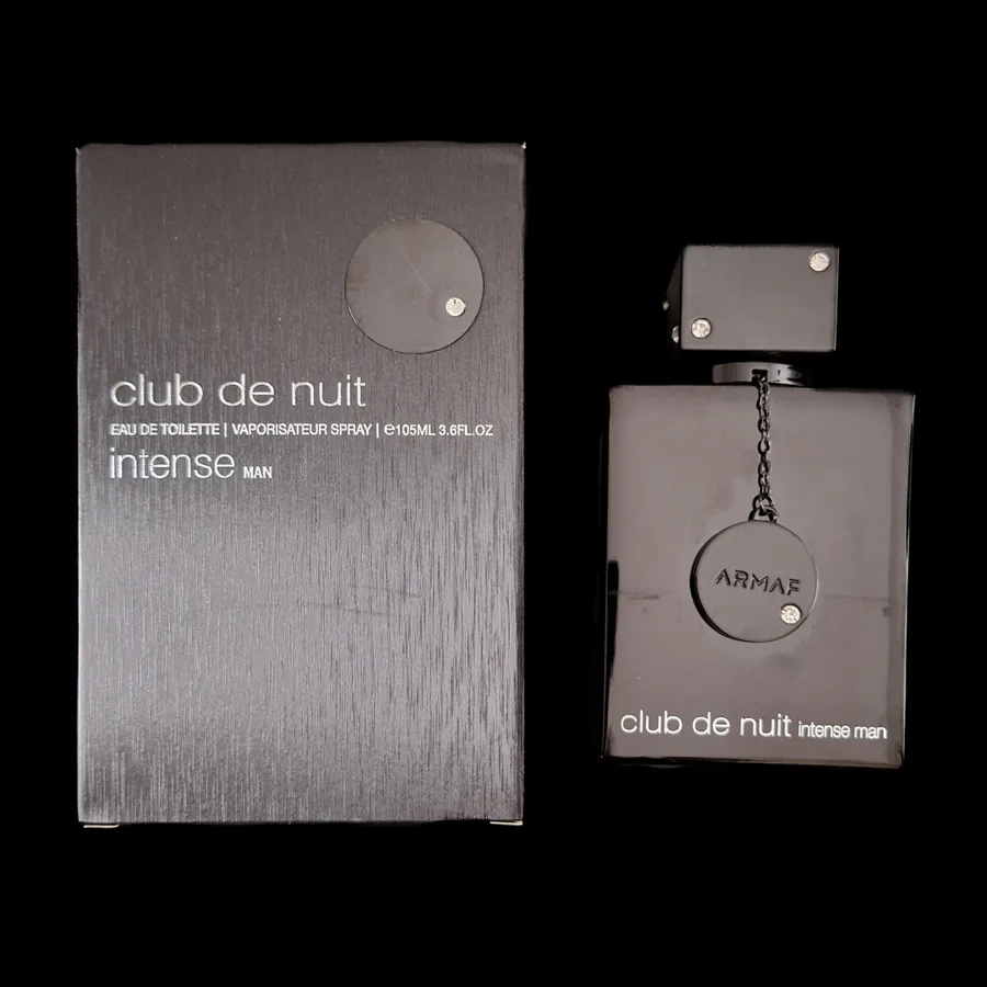 Frasco do perfume Club De Nuit Intense Man da marca ARMAF